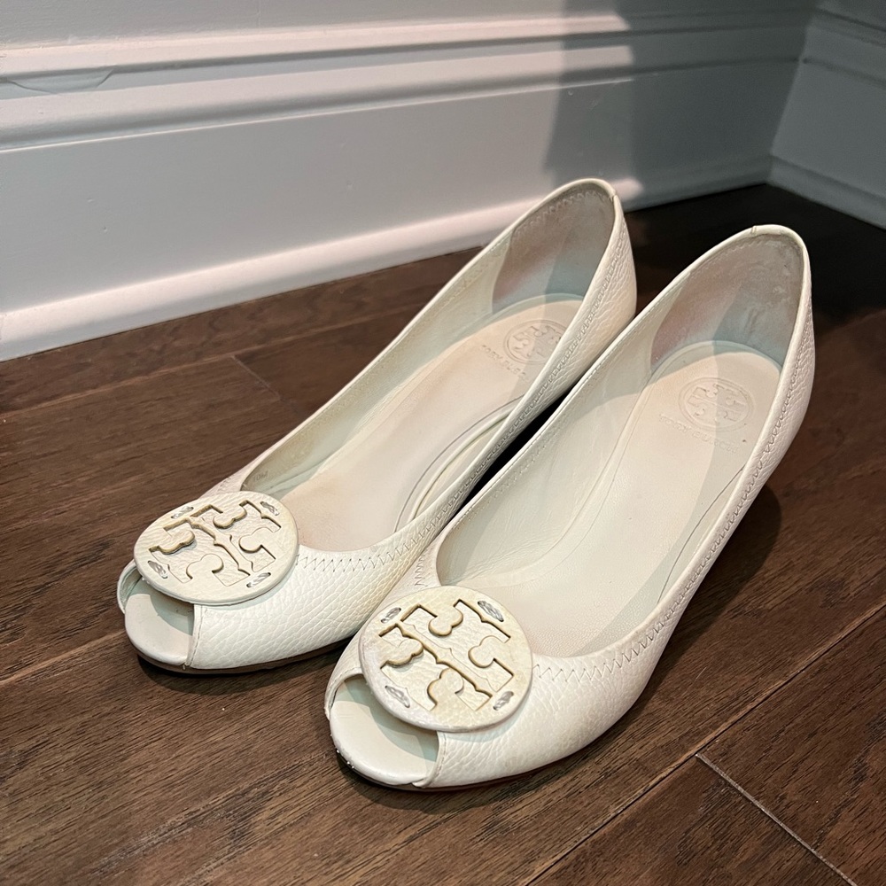 Tory Burch wedges size 10.  Authentic